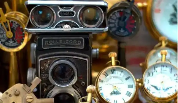 Researching Antique Malls for Vending Opportunities: A Guide